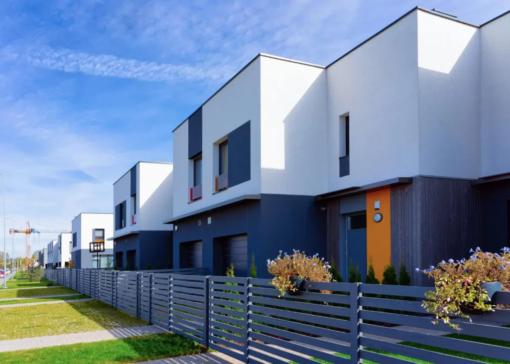 etancheite toiture professionnel couvreur à Toulouse SNEO fait la renovation toiture et étanchéité toit dans le 31